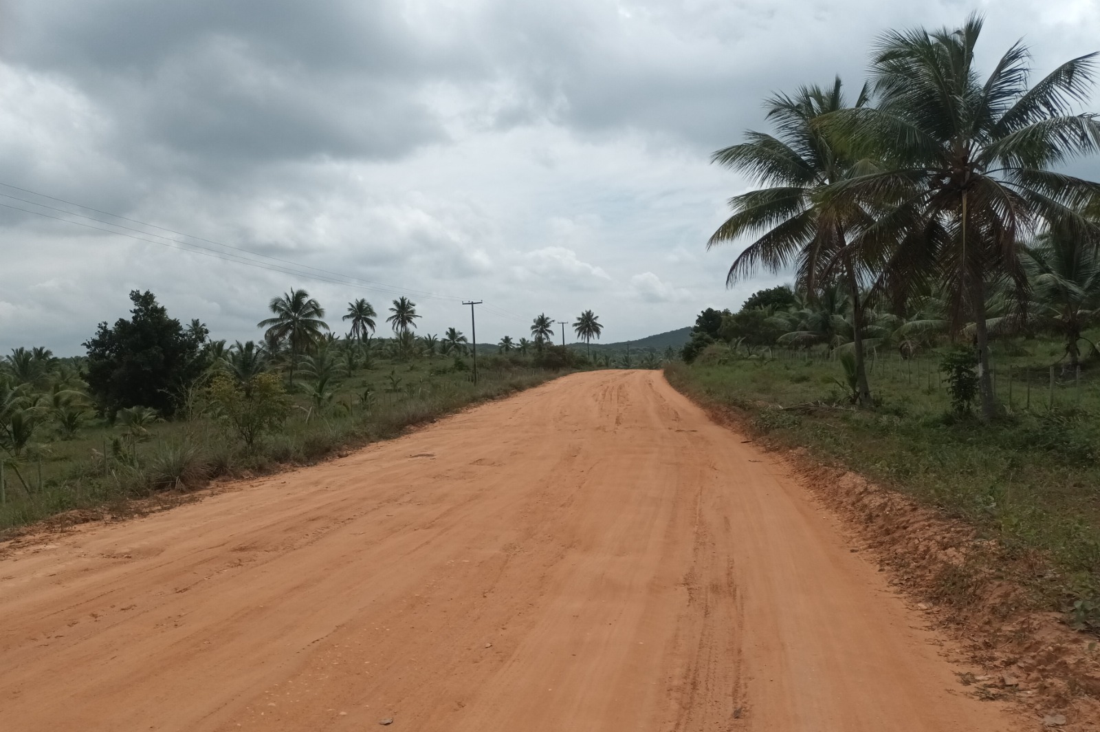 Governo do Estado vai pavimentar acesso ao povoado de Costa Azul em Jandaíra