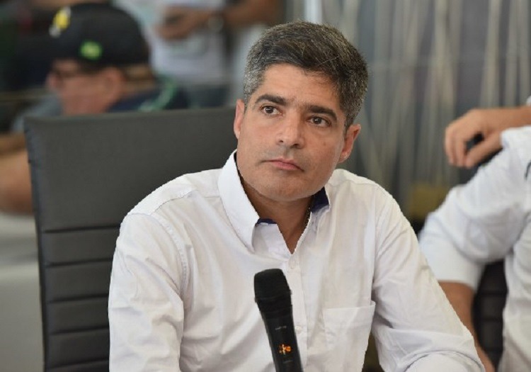 100% do grupo de ACM Neto ajudou a reduzir  pena de 200 mil condenados