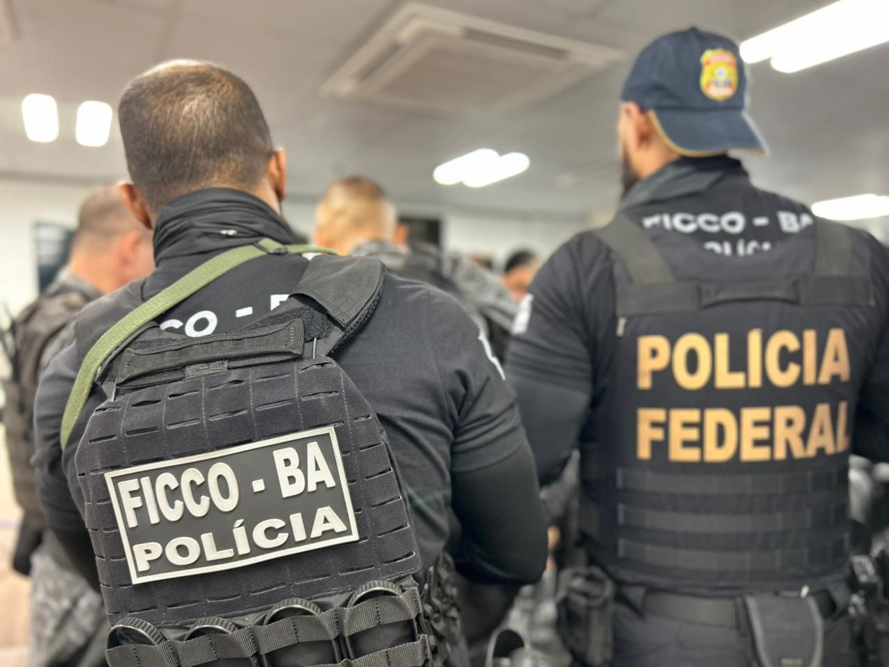 Governo da Bahia articula extradição de líder de facção capturado na Bolívia