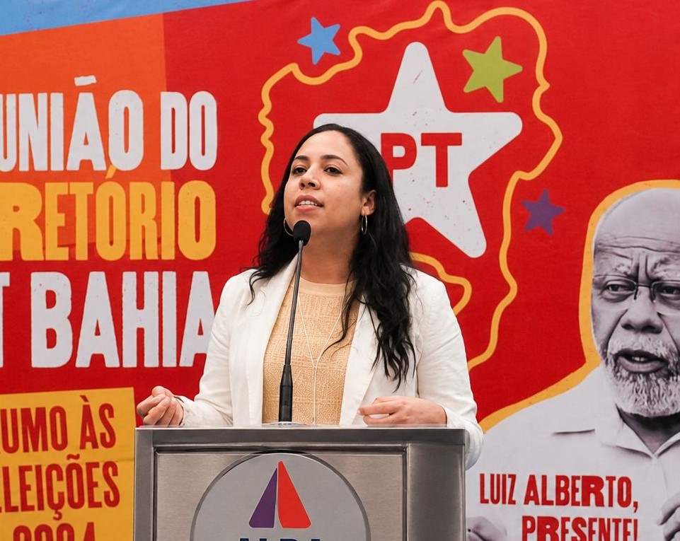 Presidente do PT critica grupo de ACM Neto por crise na merenda escolar em Salvador