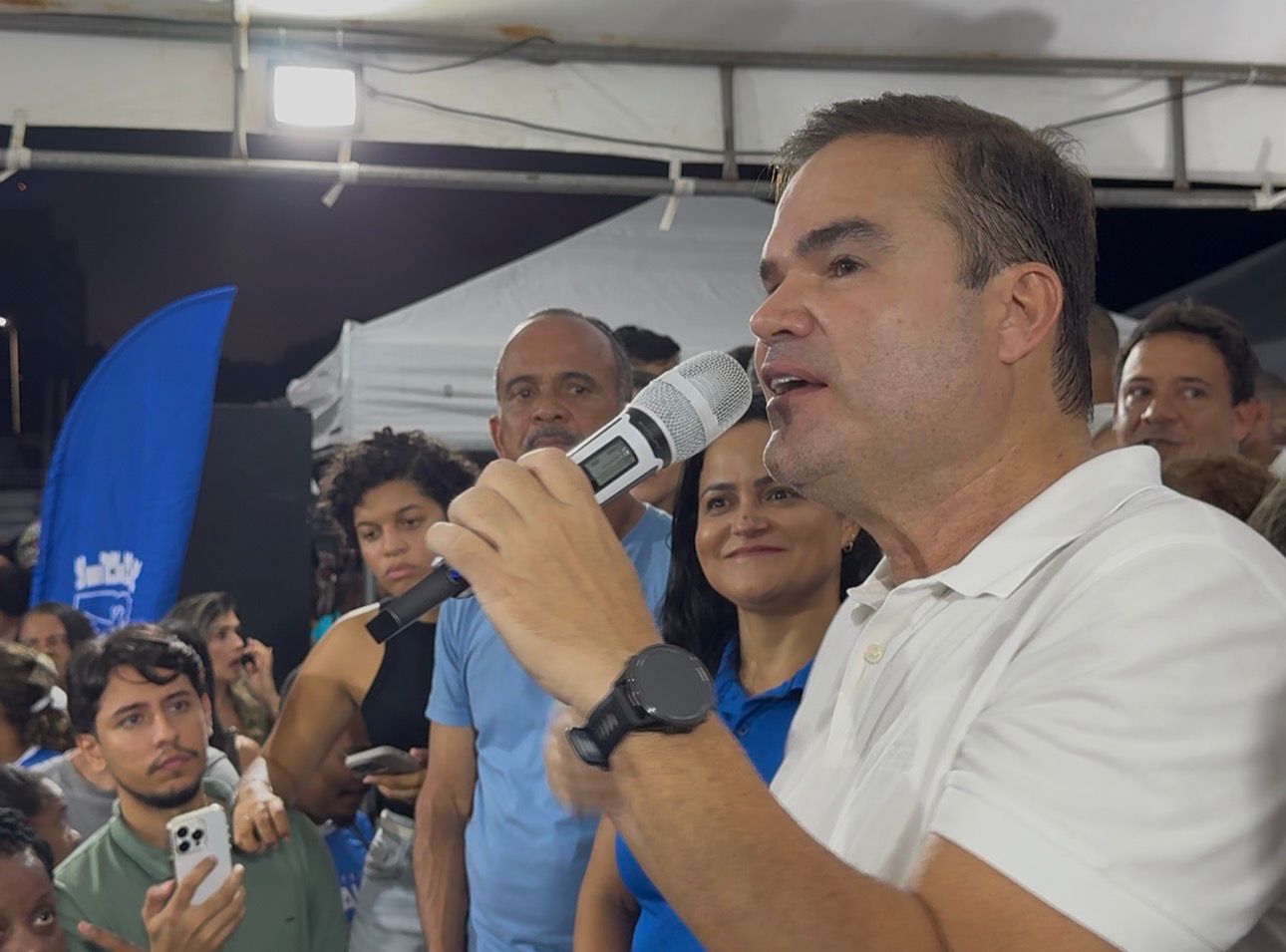 ‘Já é visível a reconstrução que Débora Régis promove em Lauro de Freitas’, diz Cacá Leão