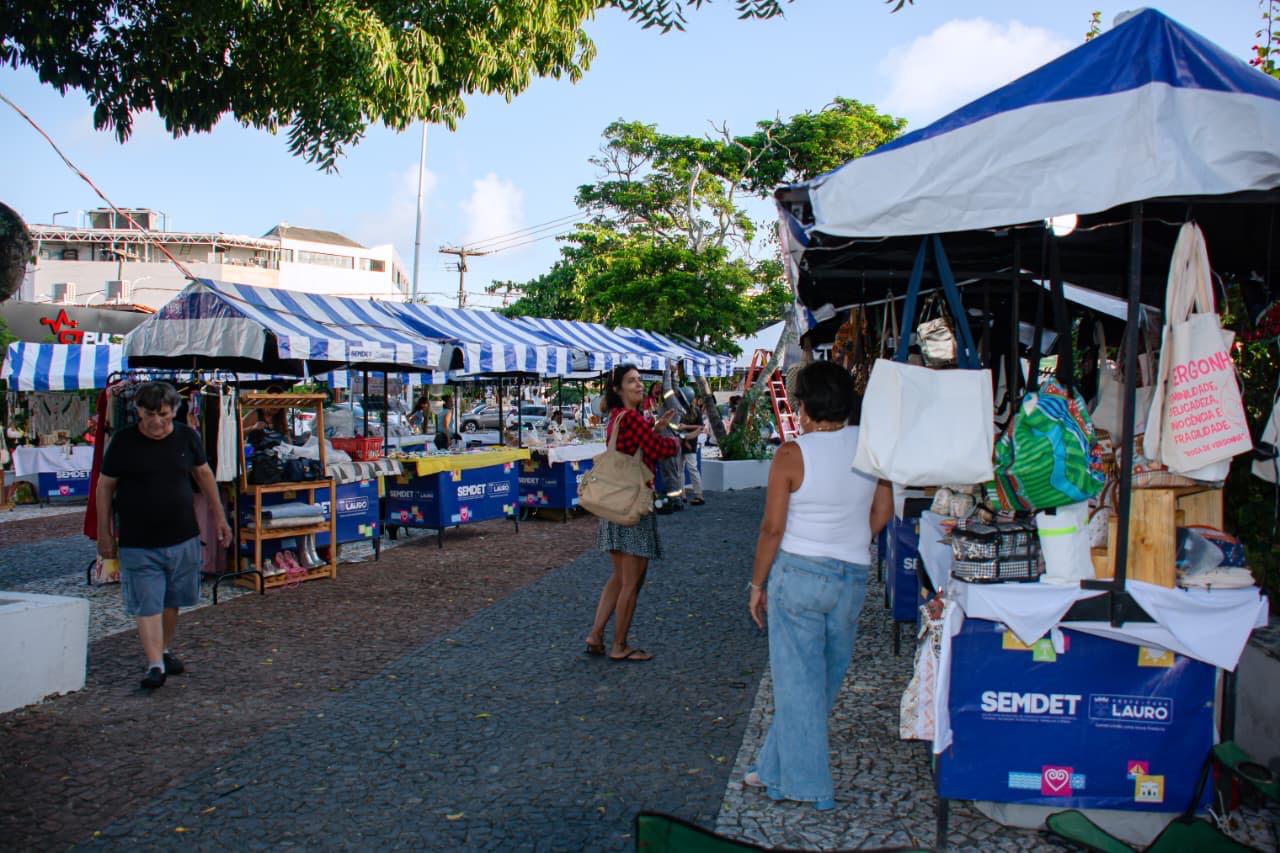 Feira de Economia Solidária celebra Dia das Mães com cultura, música e empreendedorismo em Lauro