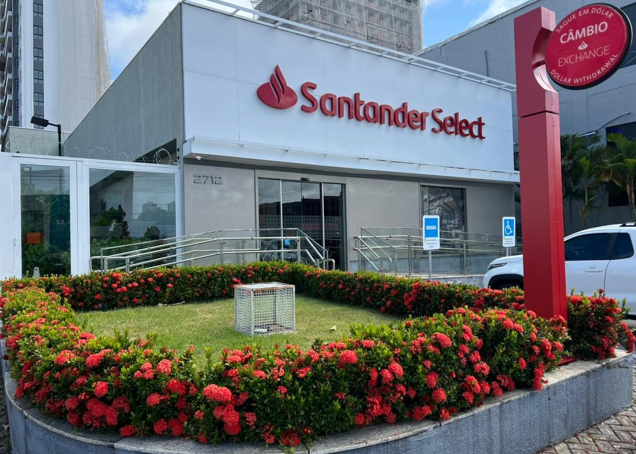 Recém-formados na Bahia podem se inscrever em programa global de trainee lançado pelo Santander