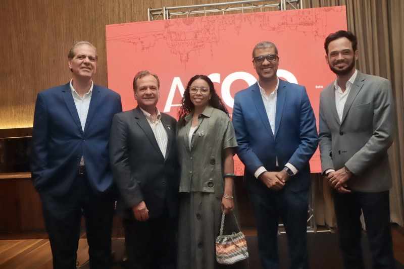 Setur-BA e empreendedores da Rua Chile se unem pelo desenvolvimento do espaço histórico
